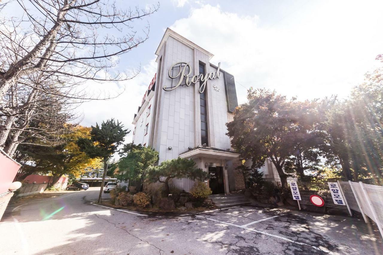 Hotel Pocheon Royal Esterno foto